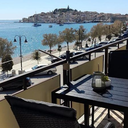 Apartman Pida Primošten Exterior foto
