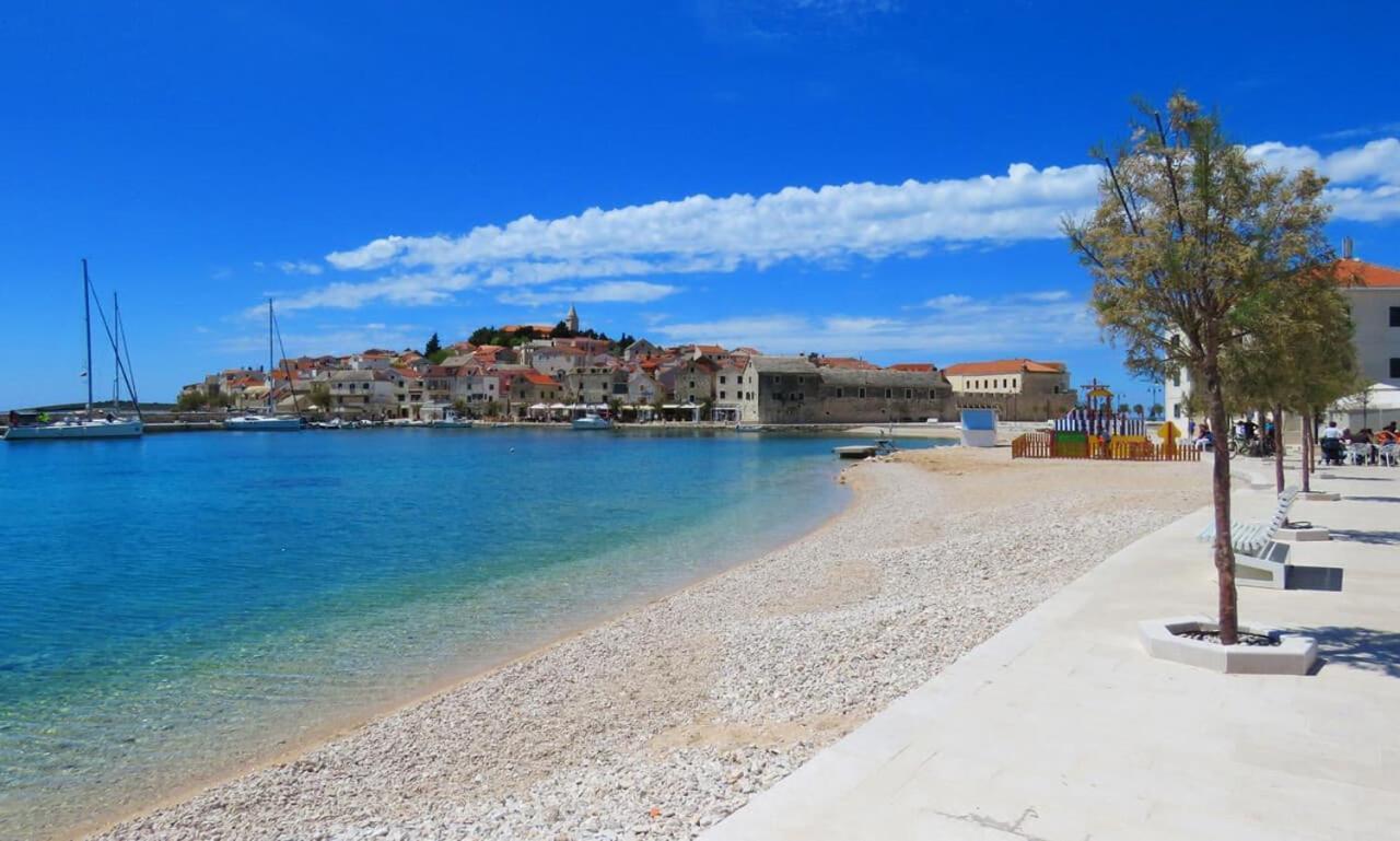 Apartman Pida Primošten Exterior foto