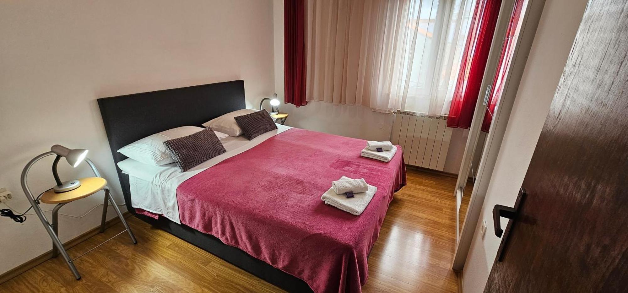 Apartman Pida Primošten Exterior foto